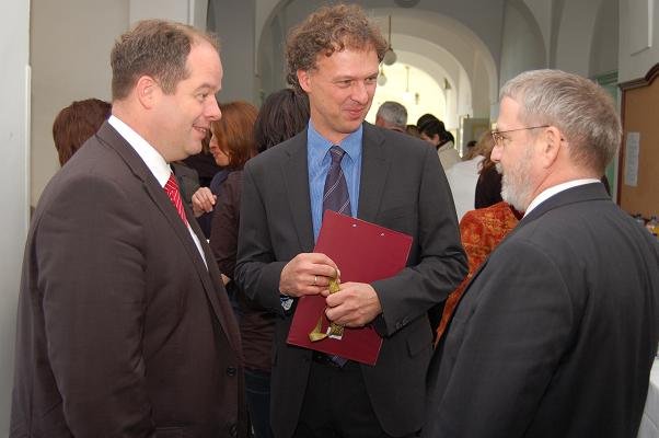 konferencia, találkozó